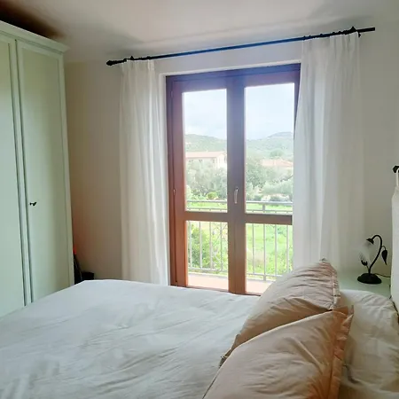 Apartment Ad *